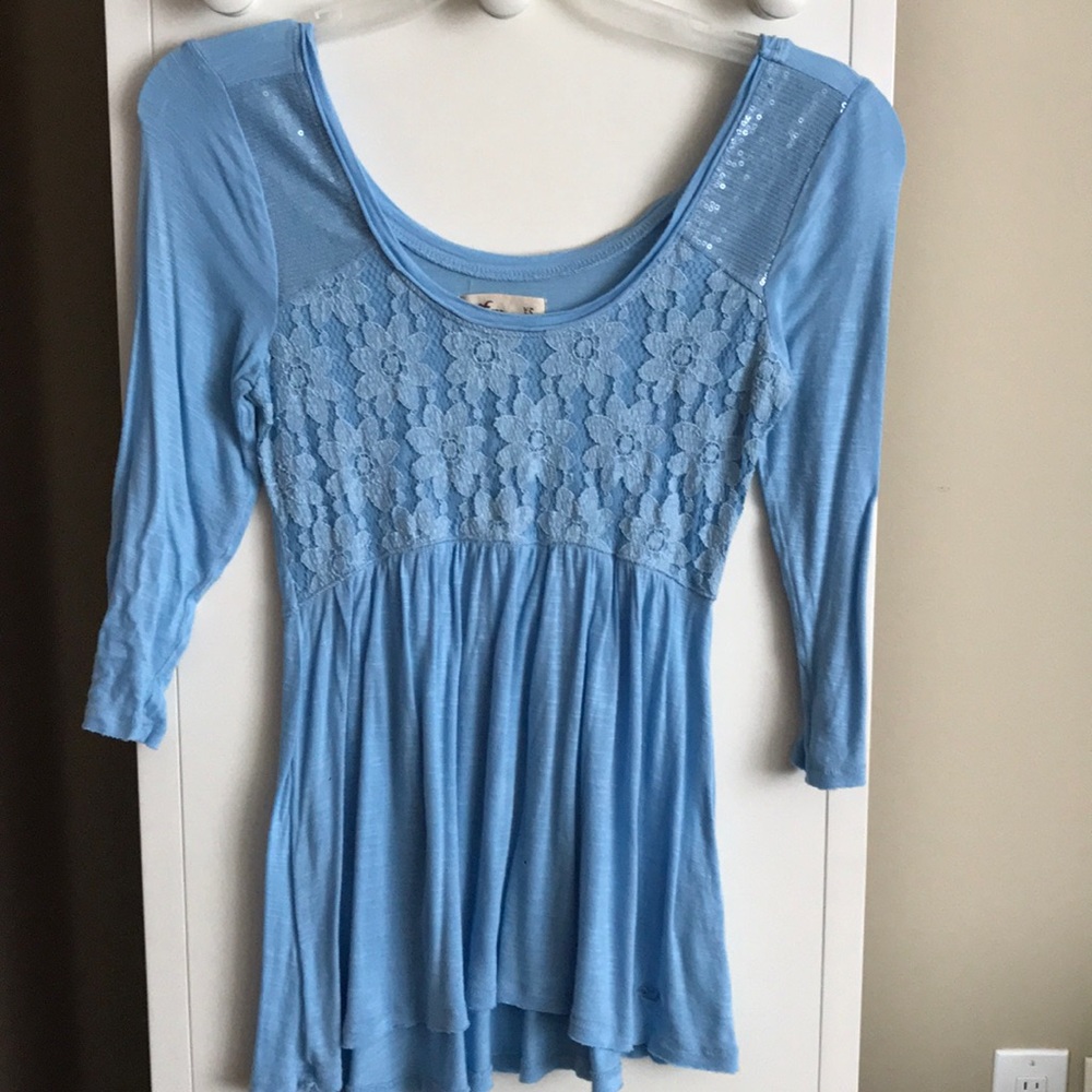 Hollister 3/4 long sleeve blouse